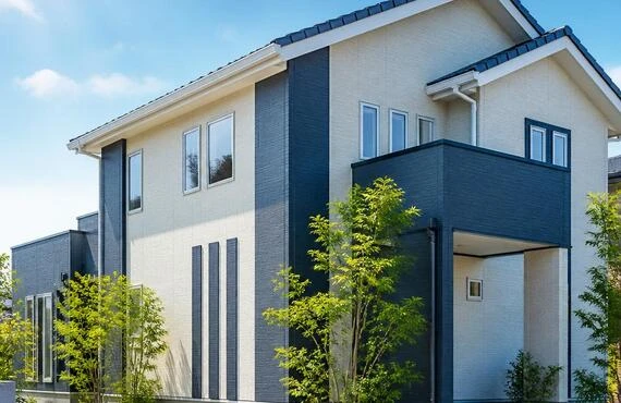 あなたの大切な住まいを守る、信頼の塗装業者！