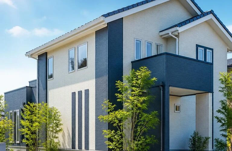 あなたの大切な住まいを守る、信頼の塗装業者！